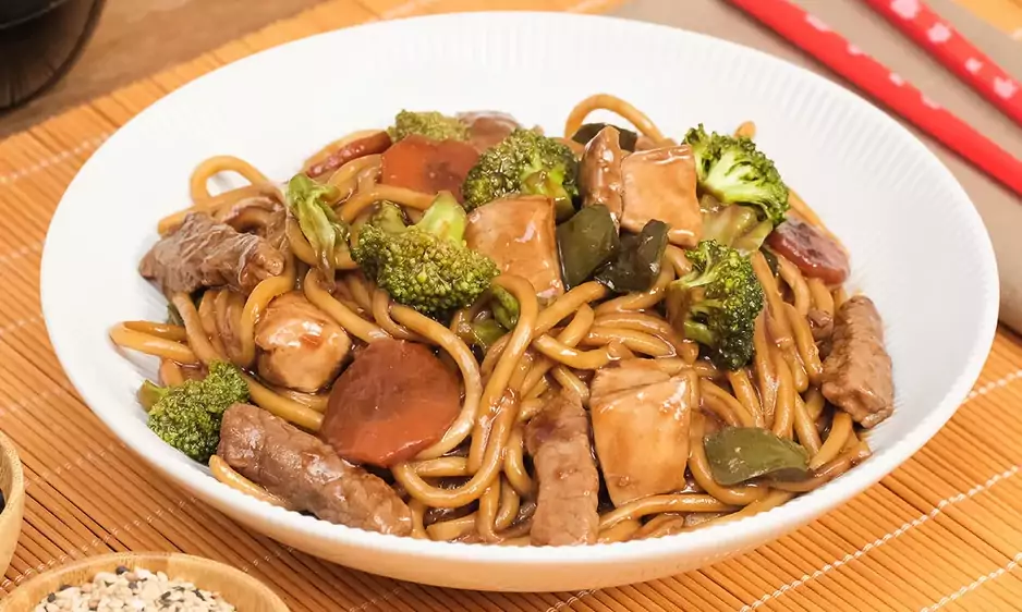 Yakissoba dá Casa