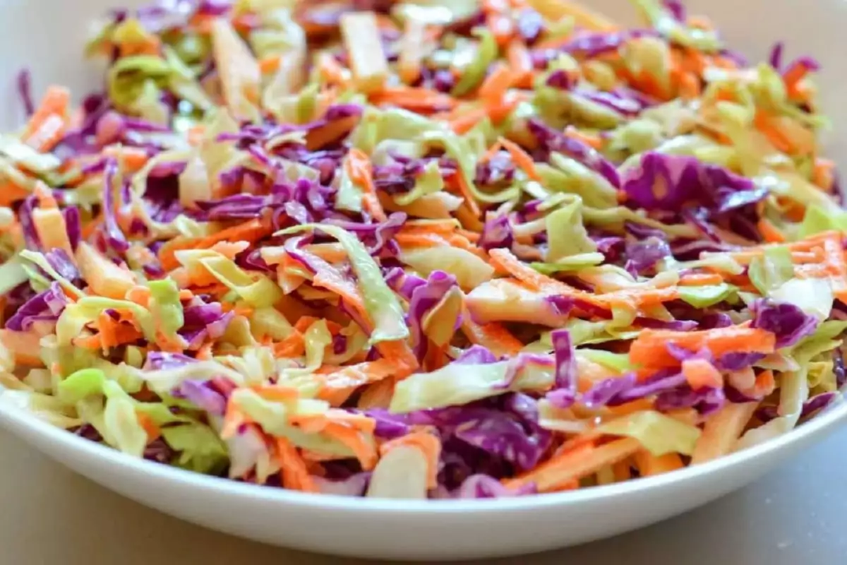 Salada de Repolho Roxo