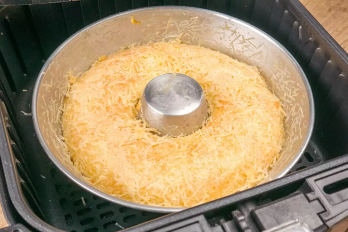 Bolo de Pão de Queijo na Airfryer